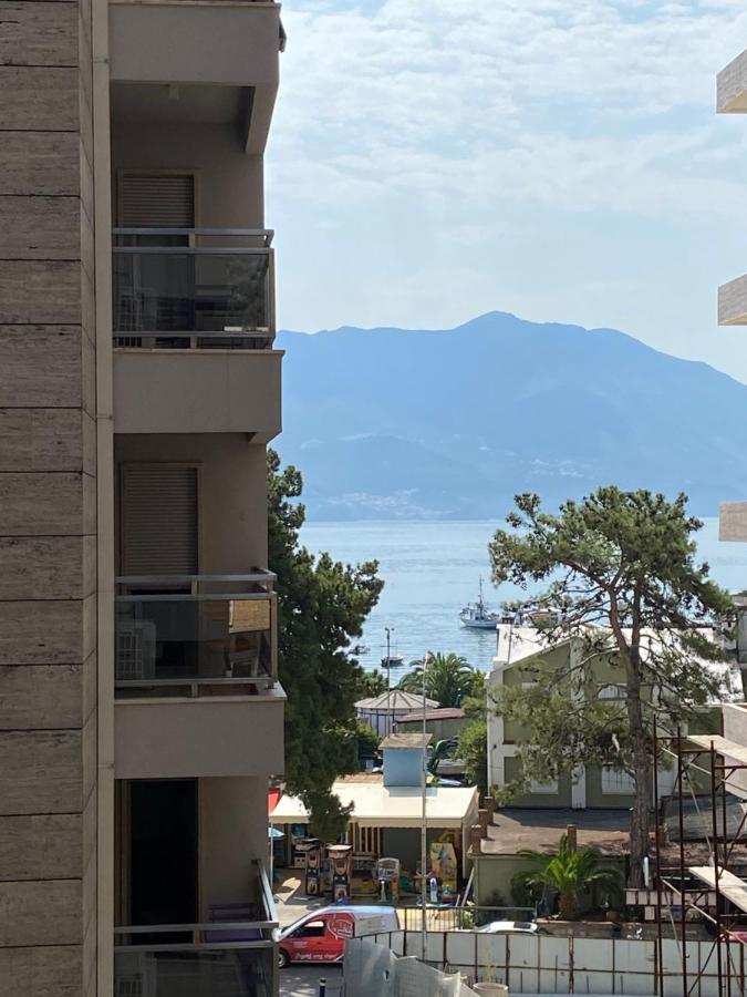 Beachfront Fontana 20 Daire *
