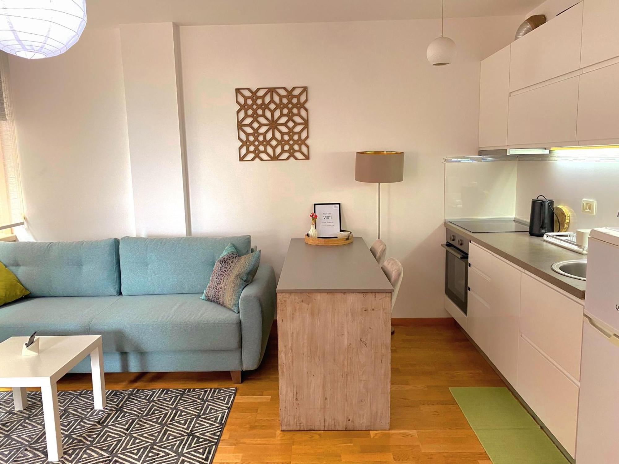 Beachfront Fontana 20 Apartment